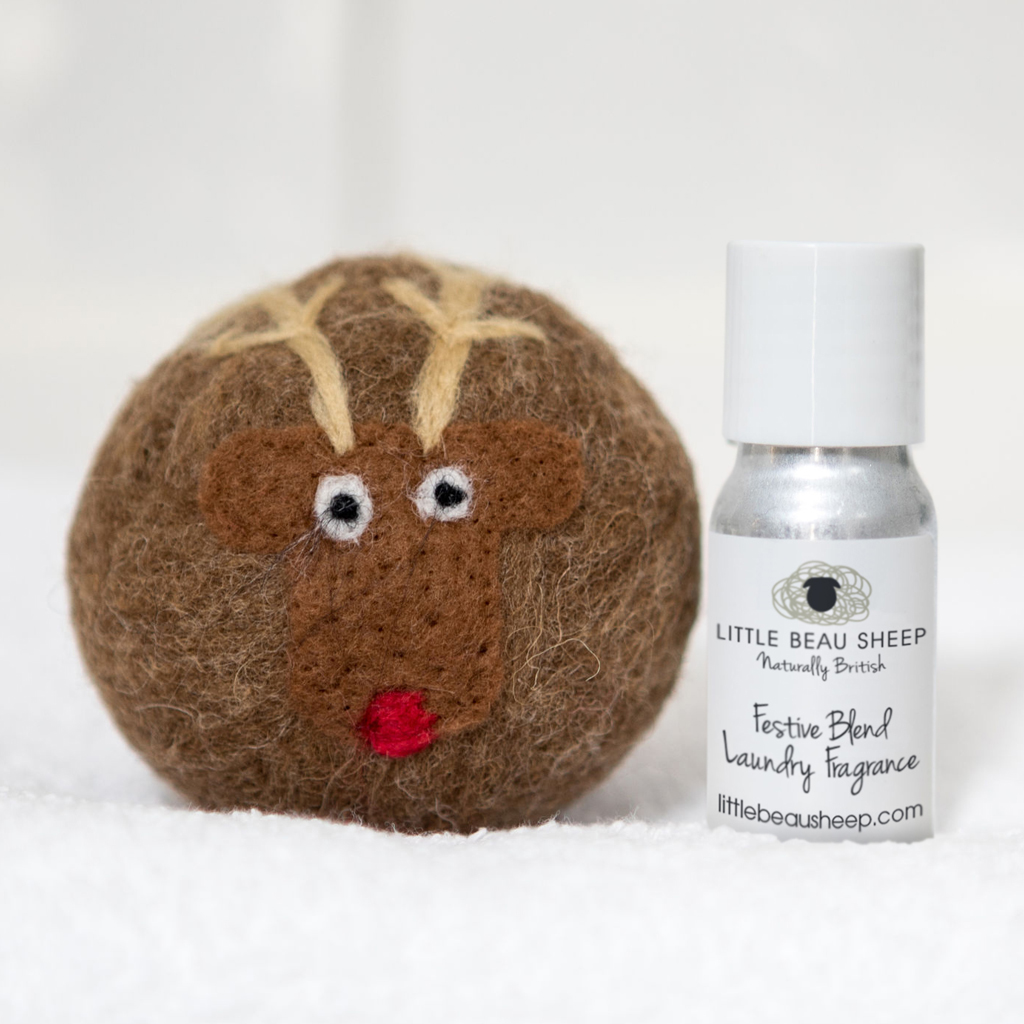 Rudloph Reindeer Laundry Ball & Oil Set